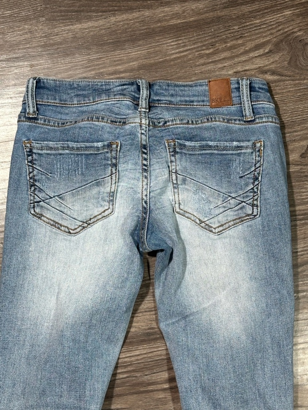 BKE Light Wash STELLA SKINNY Distressed Super Stretchy Ultra Low Rise Jeans 24 - Picture 10 of 14